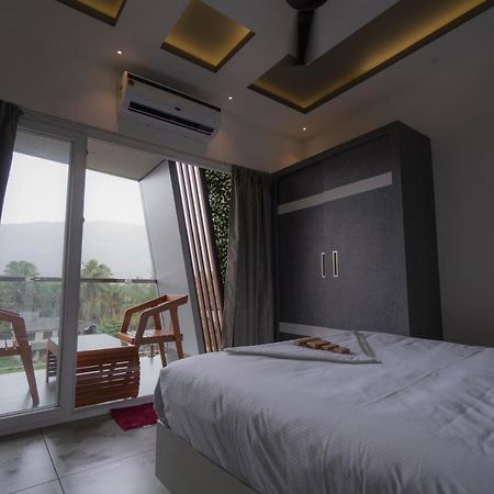Bbc Luxury Apartments Perintalmanna Exterior photo
